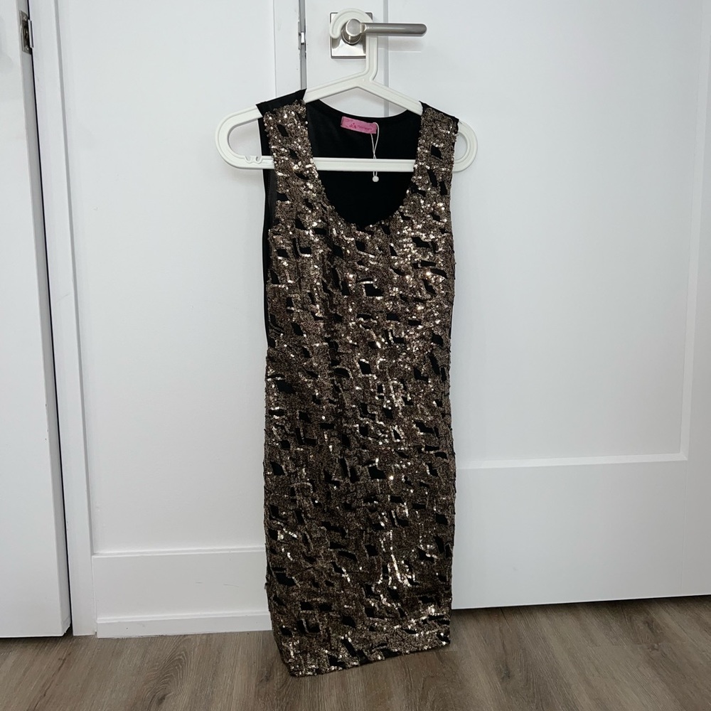 SEQUIN BODYCON DRESS